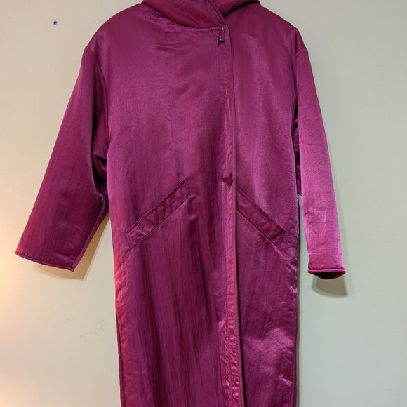 Vintage Hooded Magenta Linda Lundstrom Coat in Petite Size (22 in. Waist) - Picture 6 of 7